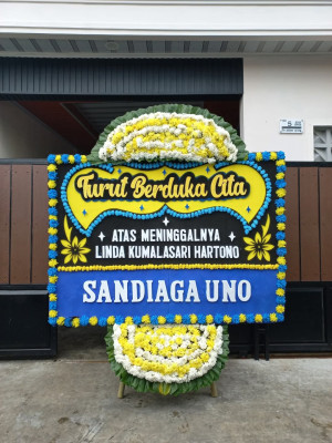 Papan Bunga Duka di Girian